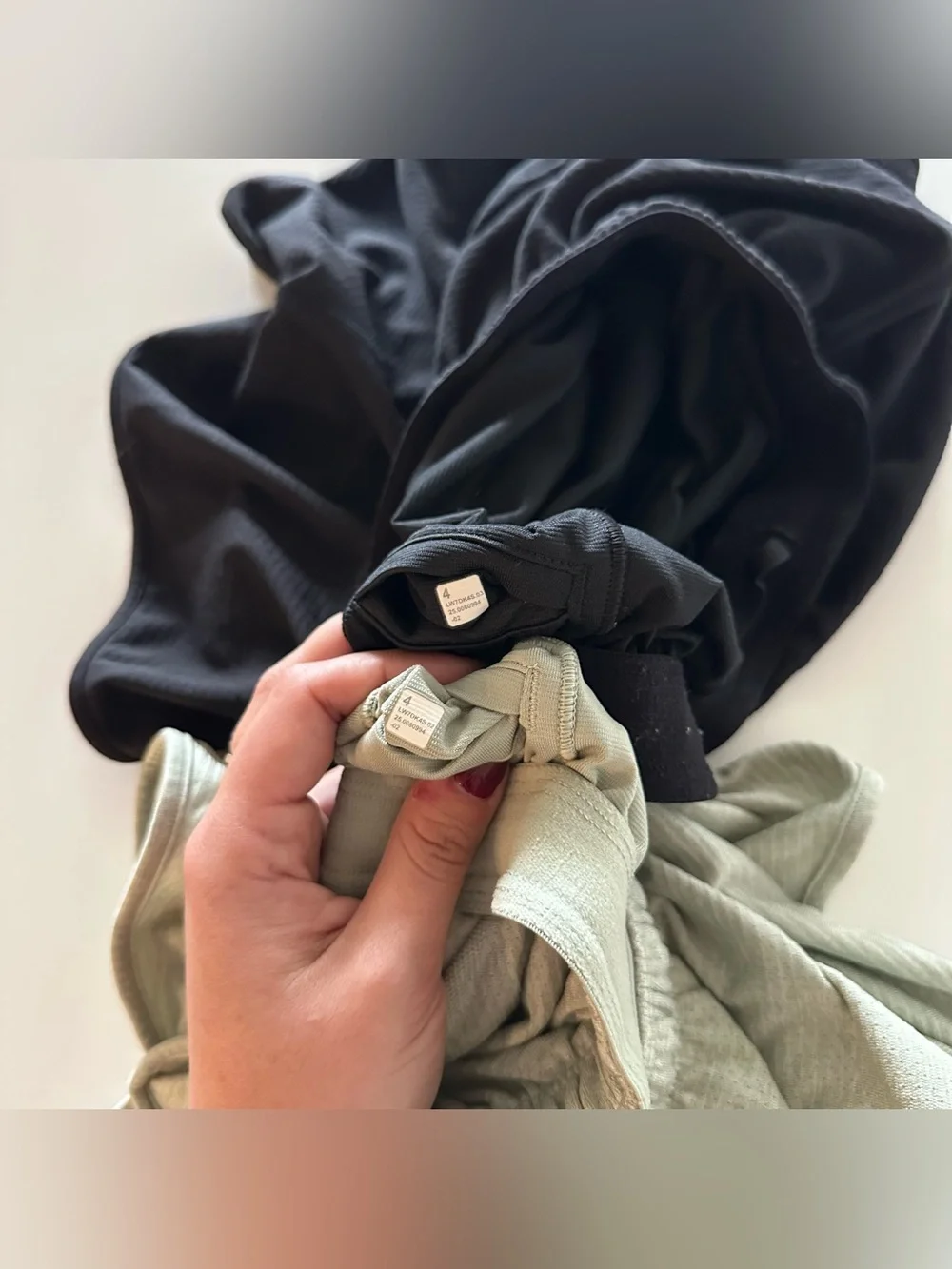 Lululemon Swiftly Mid Rise Shorts Bundle 3” Fog Green Black 4 Run Liner Both in